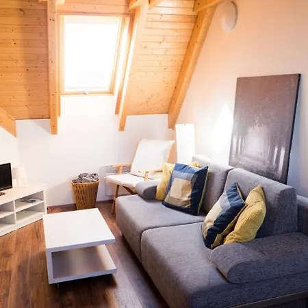 Apartment Apollon *